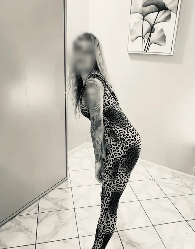Emanuela, 30 anni