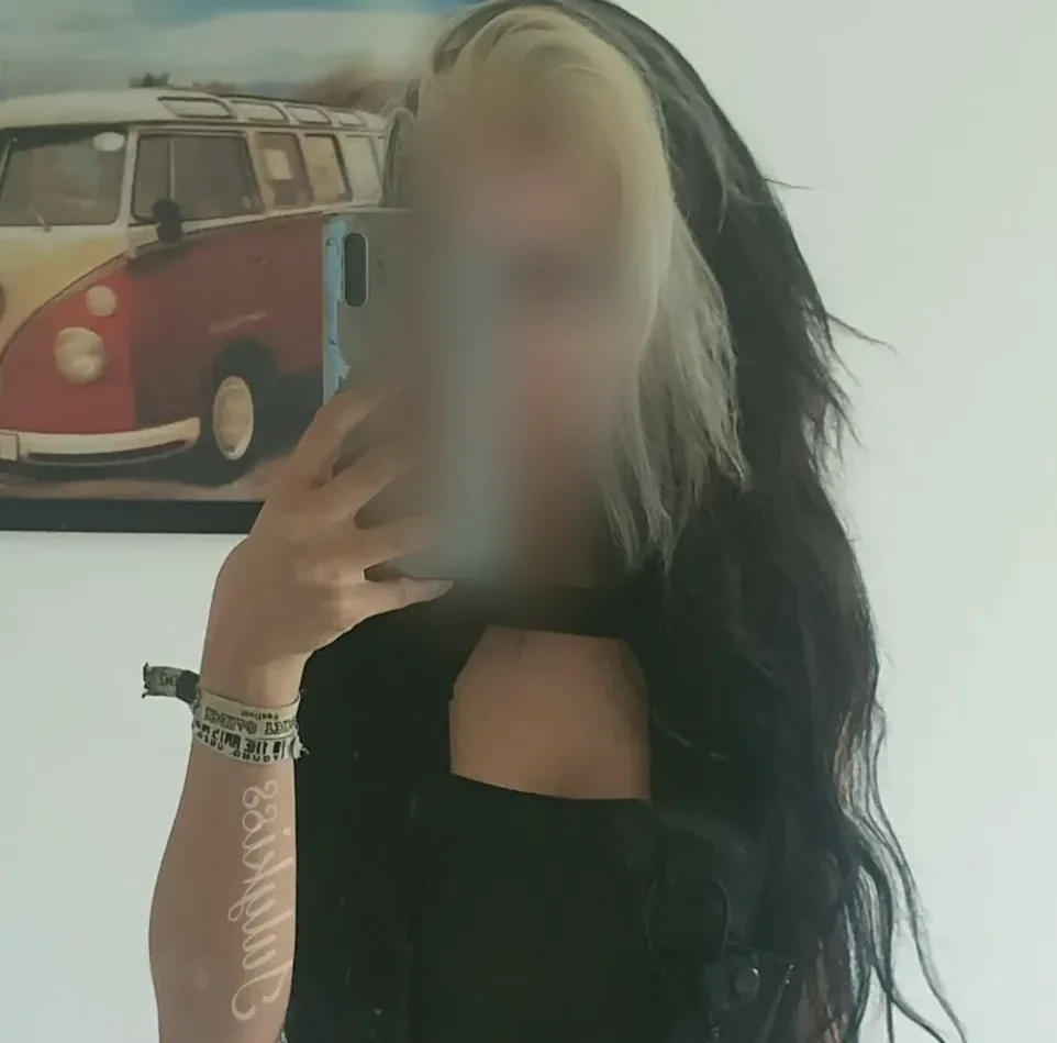 Manuela, 26 anni